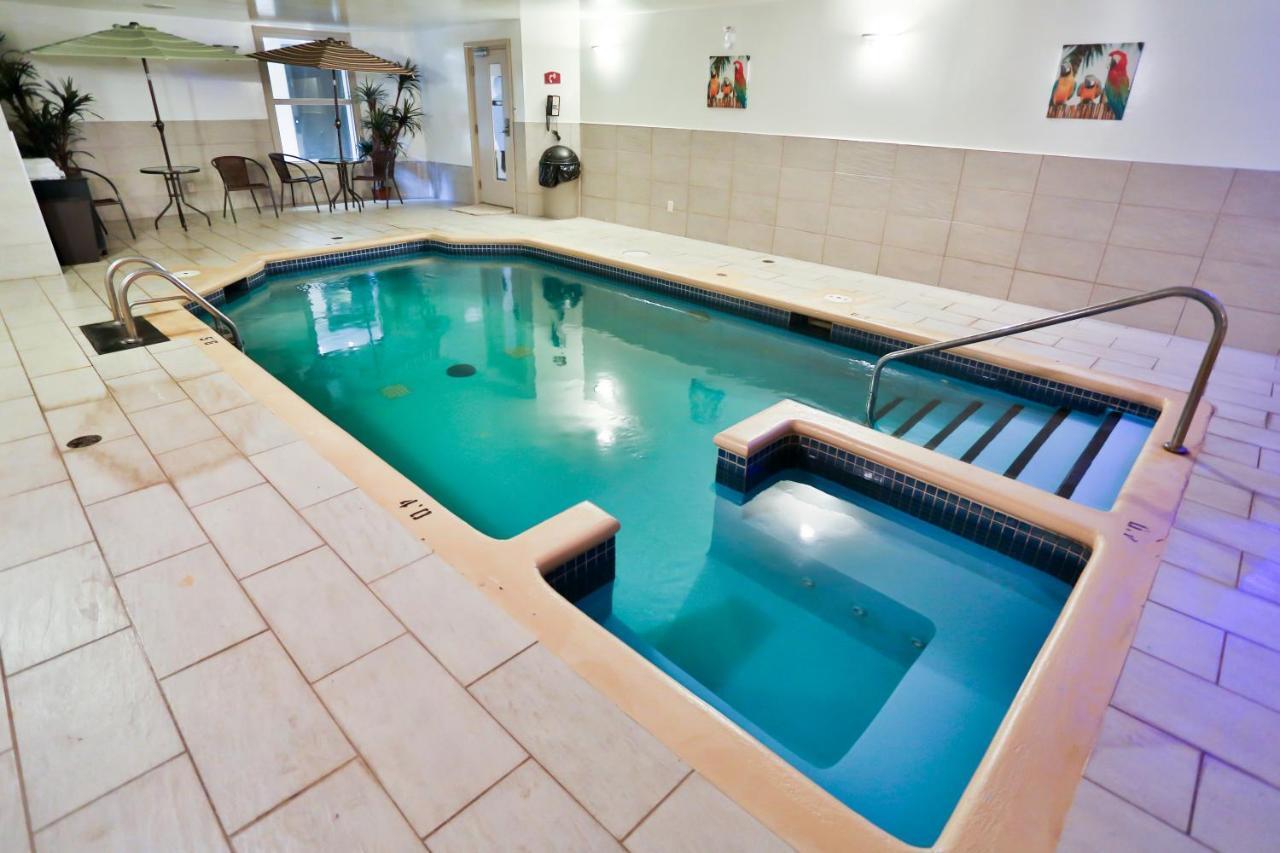 Hotel Le Versailles Saint-Sauveur Удобства фото